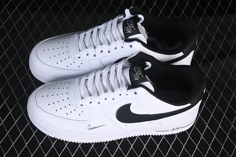 All categories Nk Air Force 1 Air Force series Nk Air Force 1 Low Air Force low-top Nike Air Force 1'07 Low black and silver small hook Air Force 1 low-top casual sneakers ZH0316-109
